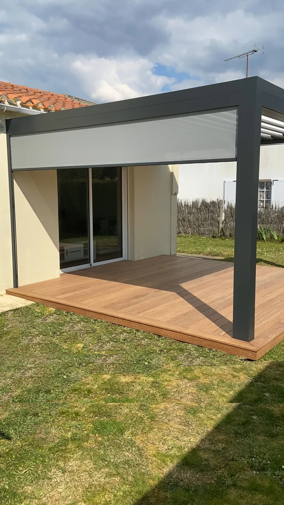 Réalisation de terrasse par MAB Conception, menuisier à Dompierre sur Yon